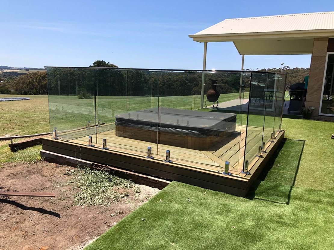 Frameless Glass Fencing in Melbourne