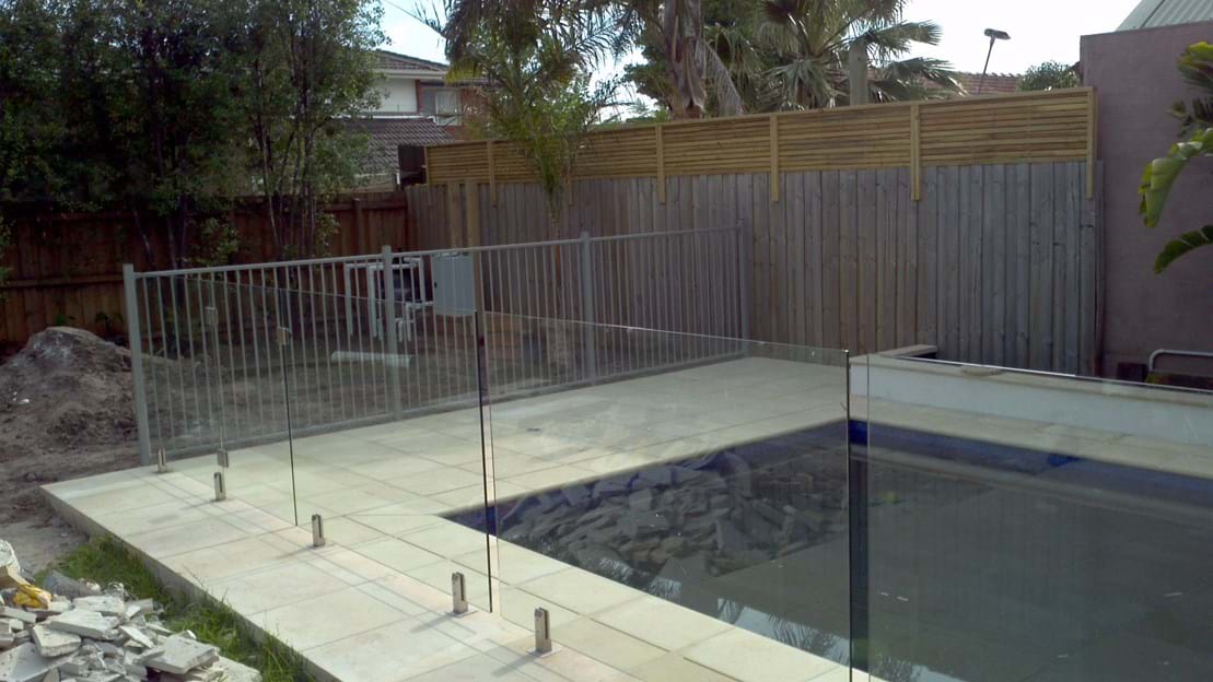 Combination Fencing in Melbourne