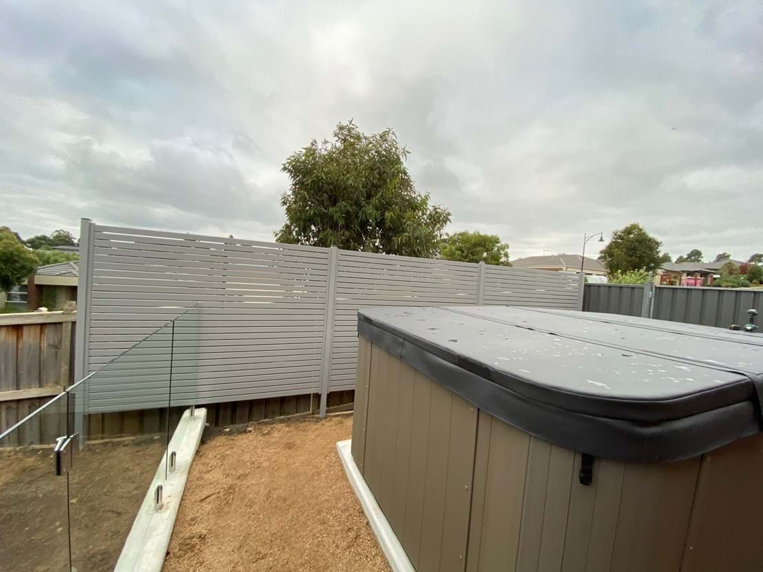 Combination Fencing in Melbourne