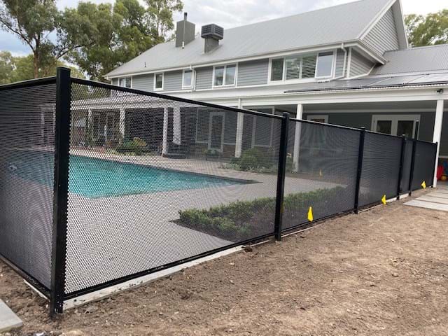 Pool perf and glass under pergola