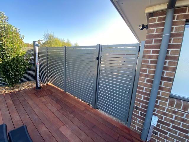Slat and Semi Frameless install in Toolernvale