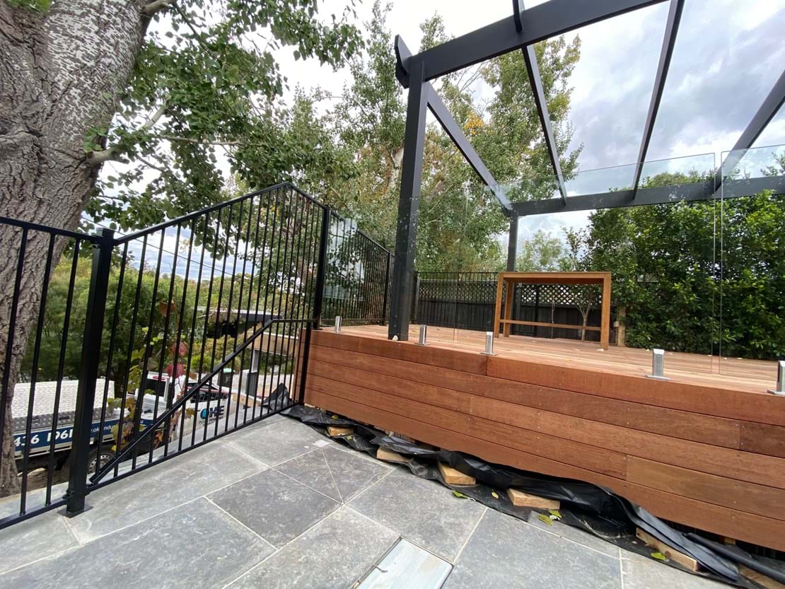 Fence install for Jim in Surrey Hills Combination Fence, Frameless and aliminium. Custom glass rake panel Custom Aluminium rake panel