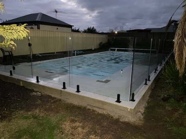 OKE Pool and Spa Frameless Fencing