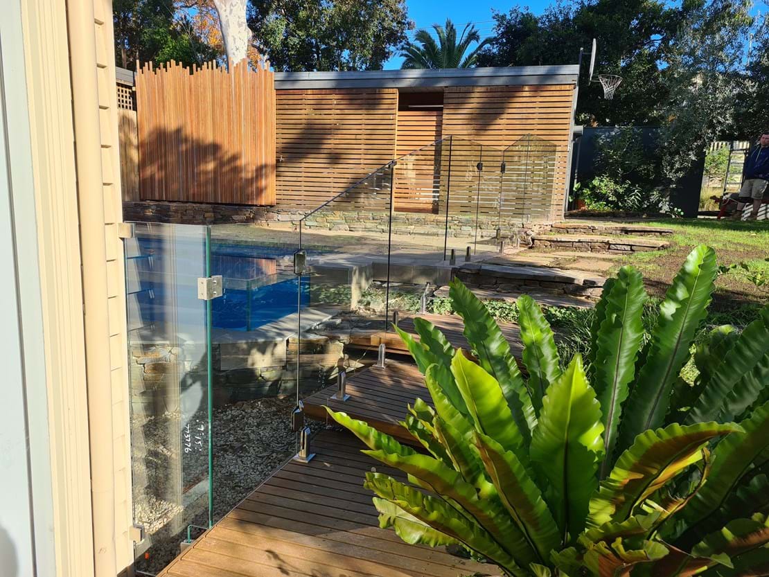 Custom Frameless install in Camberwell